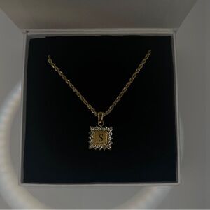 16” 18K Gold plated initial “S” Letter Icy Pendant Necklace gift Rope Chain